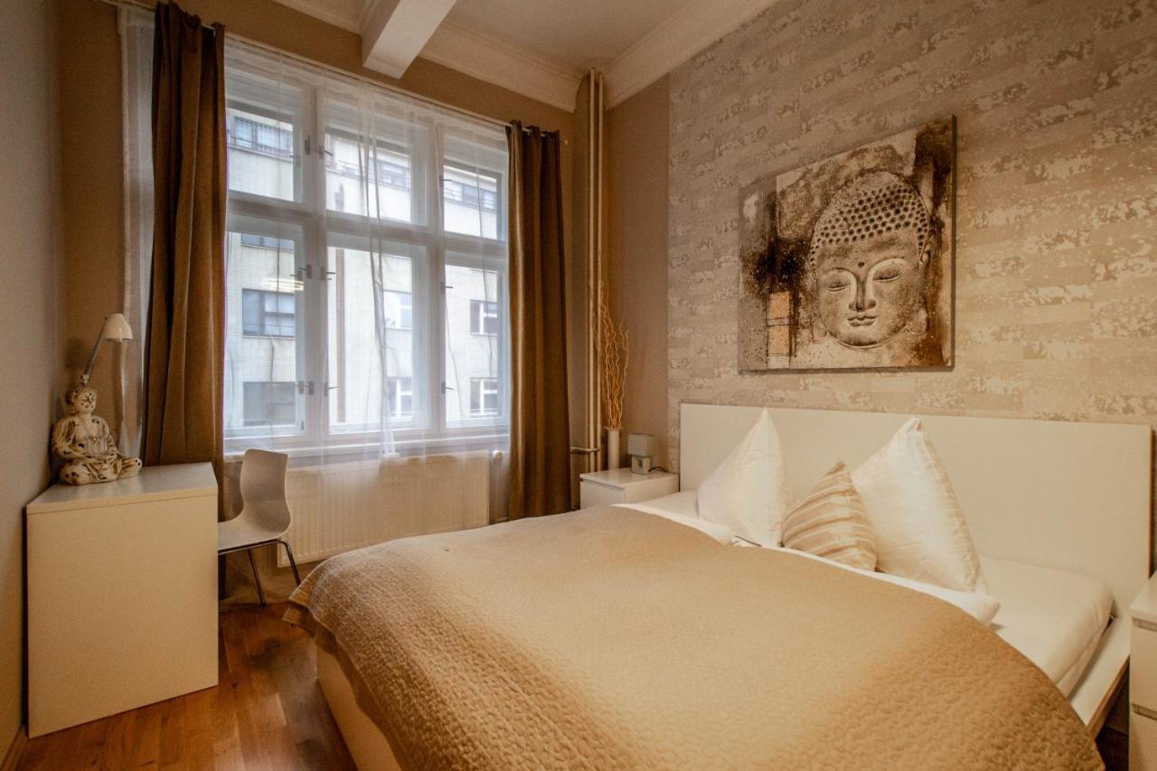 Design Apartment By Ruterra Prague Exterior photo
